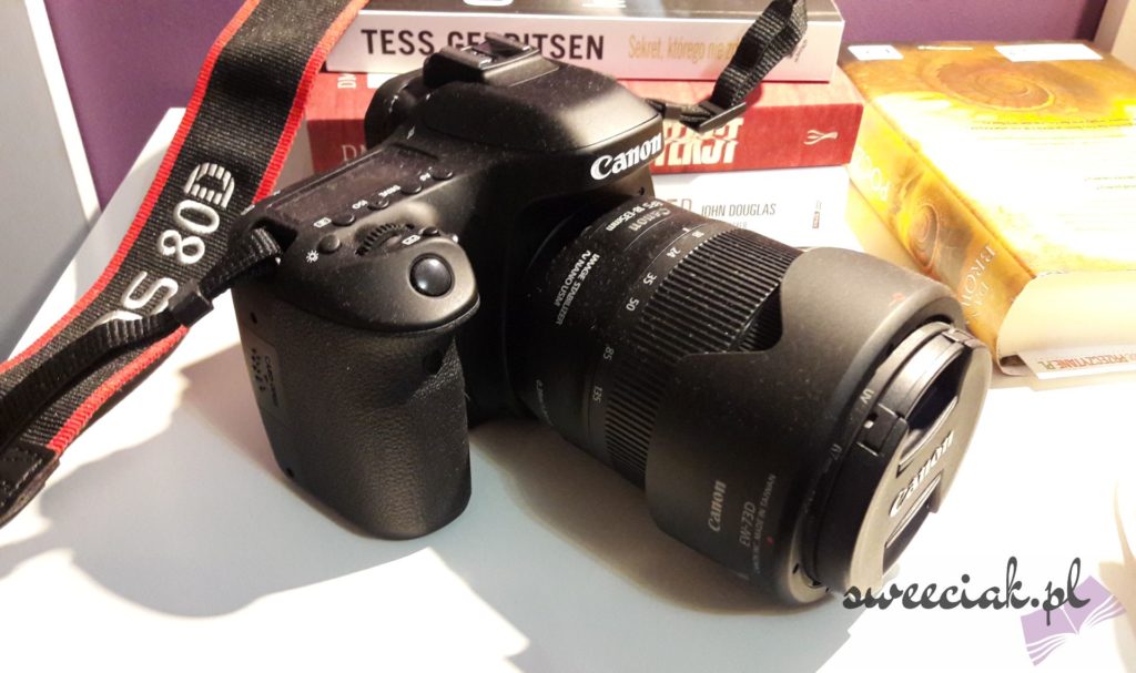 Canon EOS 80D z obiektywem 18-135 IS USM Nano